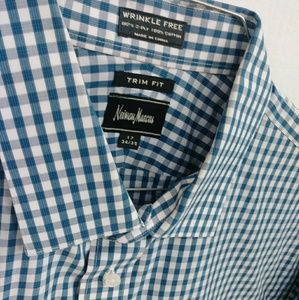 Neiman Marcus trim shirt